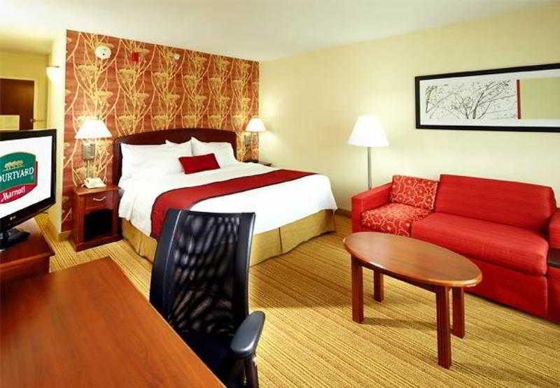 Hotel Courtyard Granville Newark