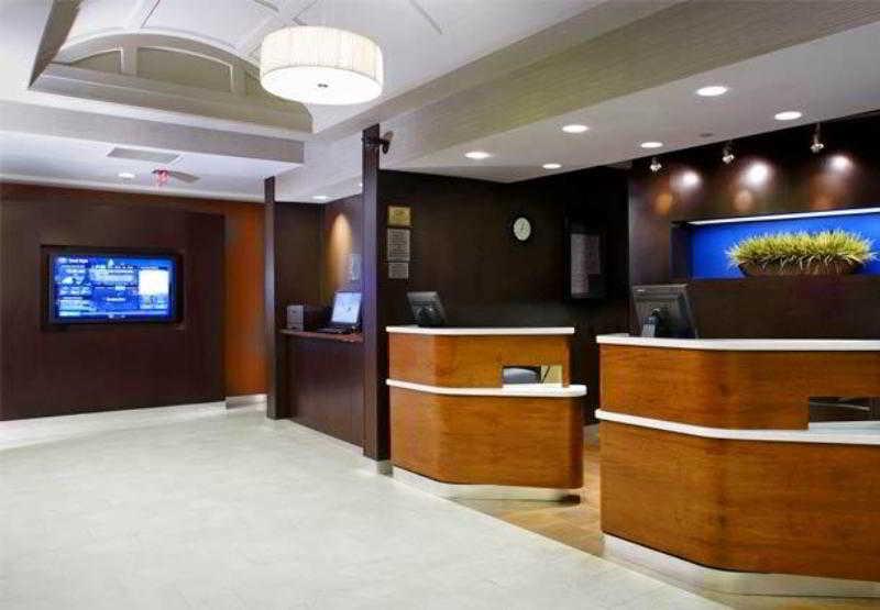 Courtyard Granville 3* Newark
